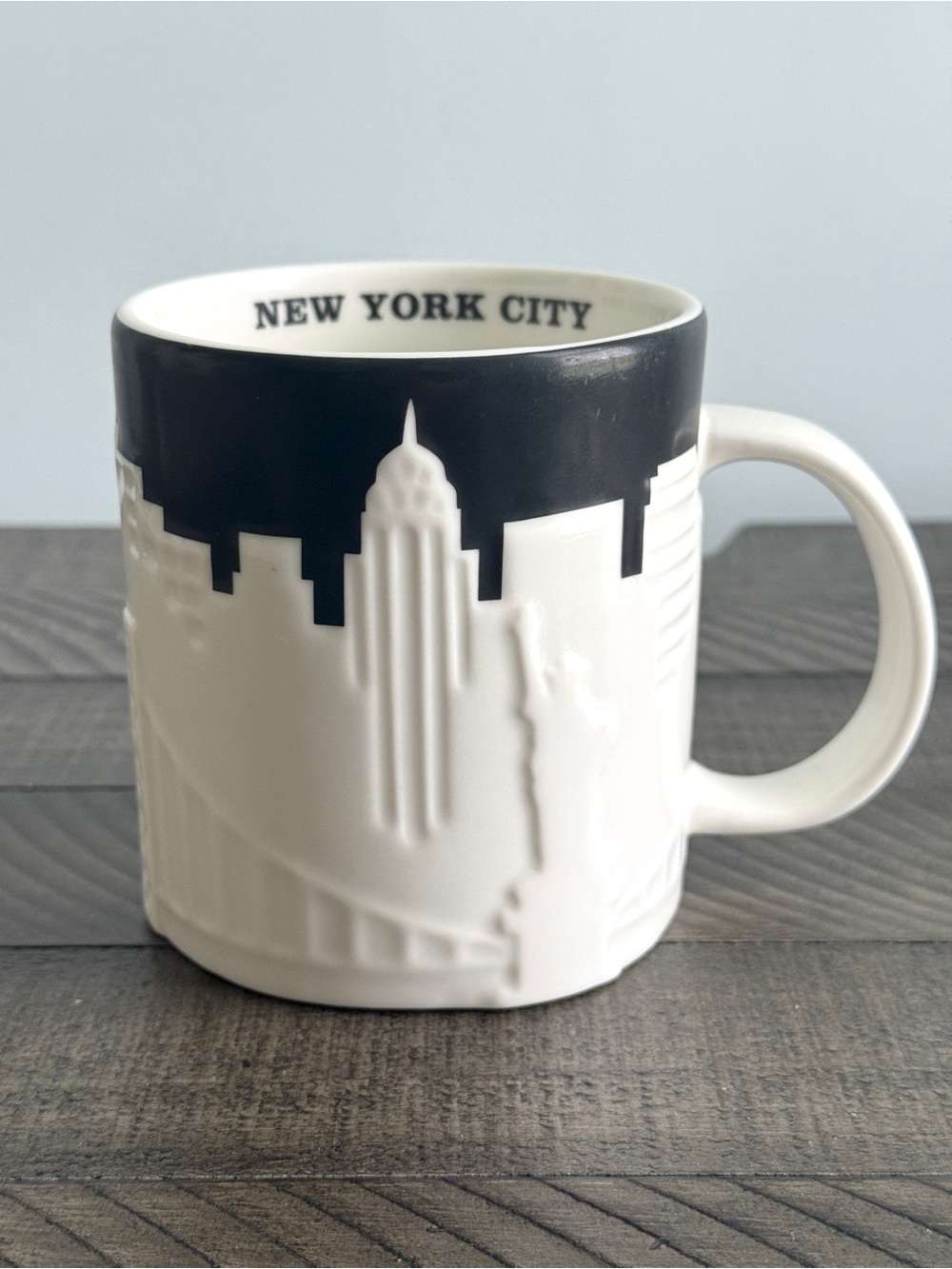 Starbucks NEW YORK CITY 3D Relief 2012 Collector's Series Skyline Mug Taxi 16oz